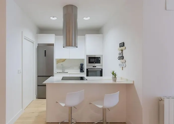 La Cruz Cozy By Next Stop Більбао